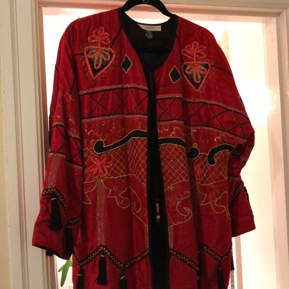 Beautiful Vintage Gold and Red Silk Jacket.